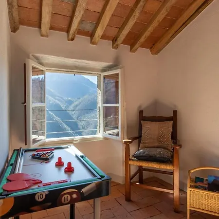 Beautiful In Volegno With Kitchen * Stazzema